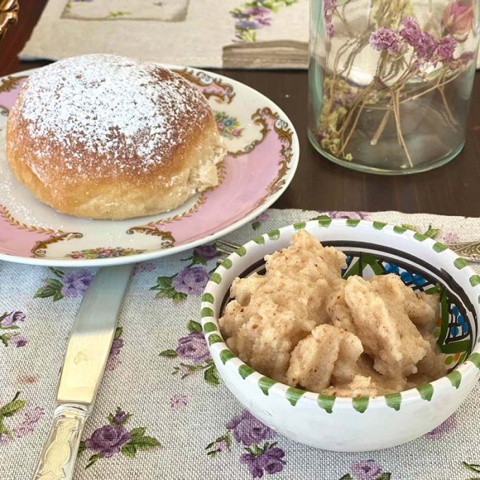 bed & breakfast colazione granita mandorla bio e brioche